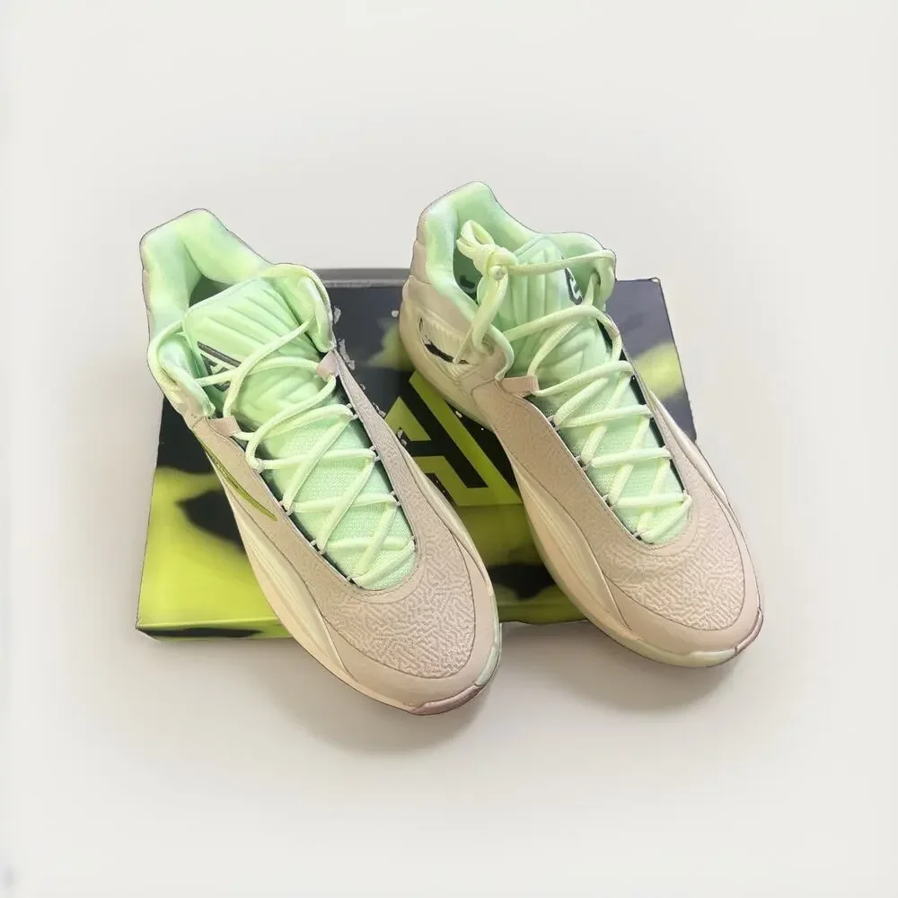 Nike men’s giannis